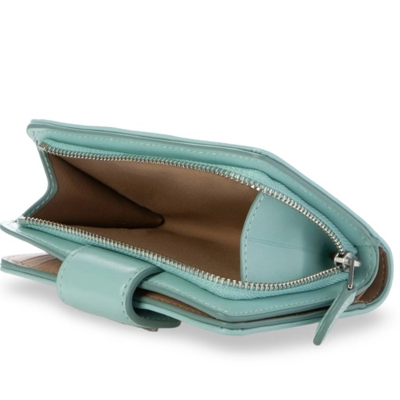 Coach Medium Corner Zip Wallet in Signature Jacquard - Picture 4 of 4